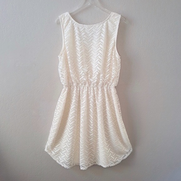 Liberty Love Cream Crochet Lace Dress Sz 3X - Picture 3 of 8